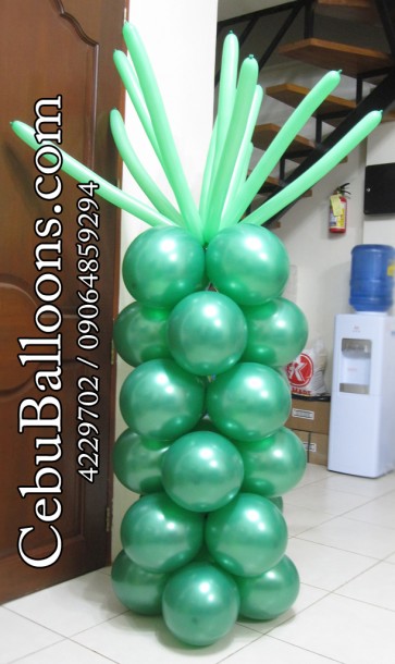 4ft Column (Green) with Long Balloons