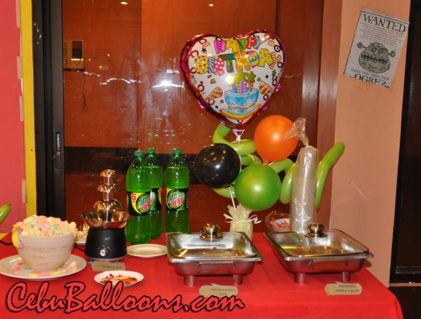 Happy Birthday Centerpiece