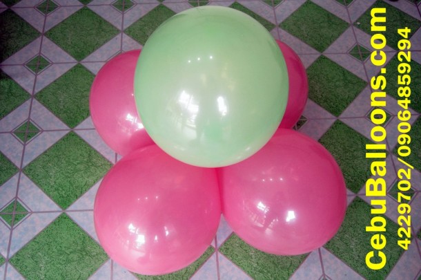 Simple Stage Balloon Decoration