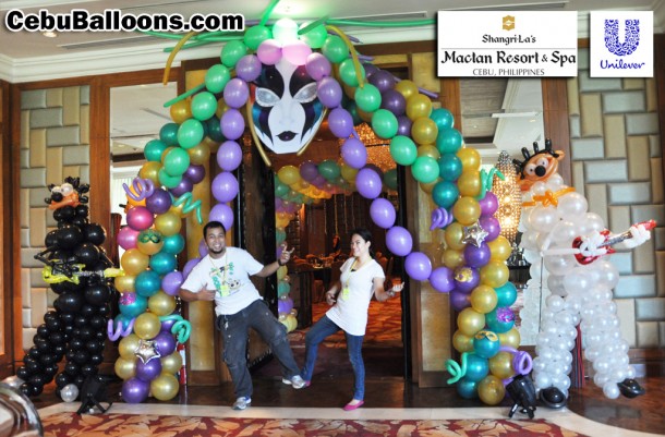 Mardi Gras Balloon Arch & Sculpture for Unilever at Shangri-La Mactan Cebu