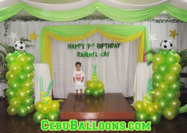 Balloon Decoration Soccer Theme