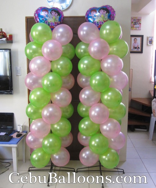 Basic Balloon Pillars with Dora Mylar