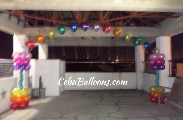 Colorful Entrance Balloon Arch for a Wedding Celebration