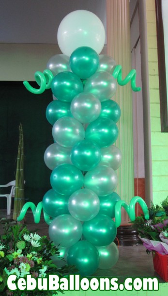 Column with Mother Balloon (Green)