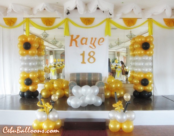 Debut Balloon Decoration at Holiday Plaza Hotel