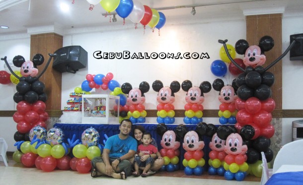 Mickey Mouse Balloon Decoration at Maria Lina