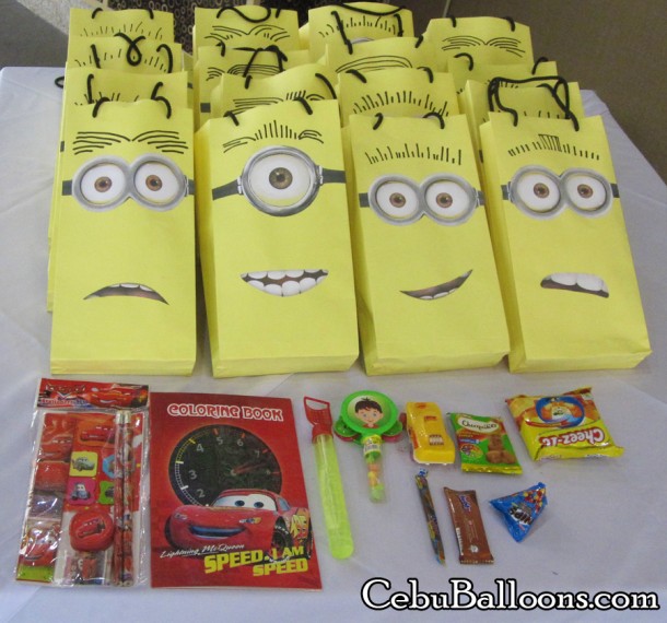Minions Loot Bags with Goodies