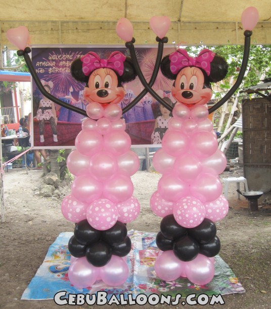 Minnie Mouse Balloon Sculpture at Vito, Minglanilla