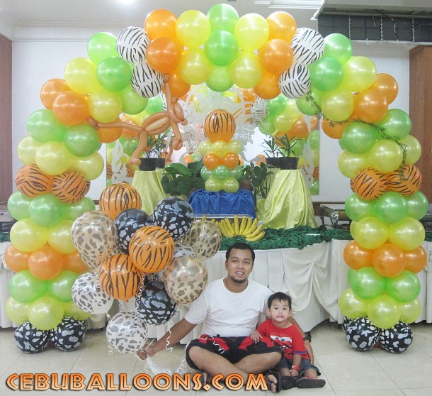 Safari theme Balloon Arch