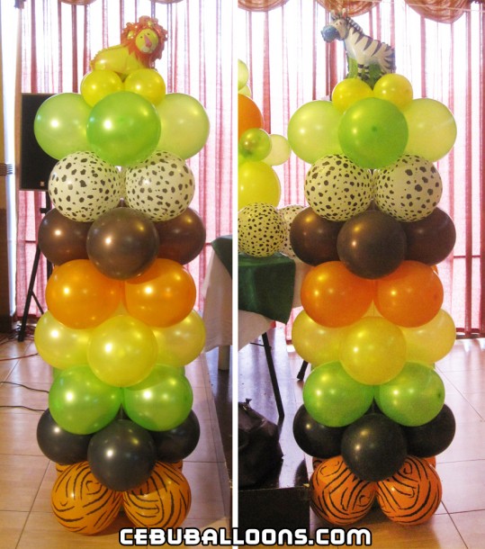 Safari-theme Balloon Pillars