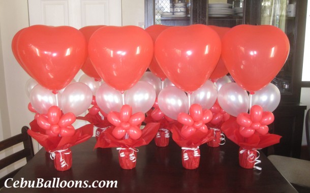 Red & White Balloon Centerpieces for JS Prom