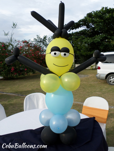 Minions Balloon Centerpiece Sculpture