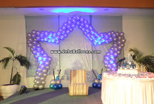 Huge Star Formed Balloon Background in the Stage at Parklane Hotel