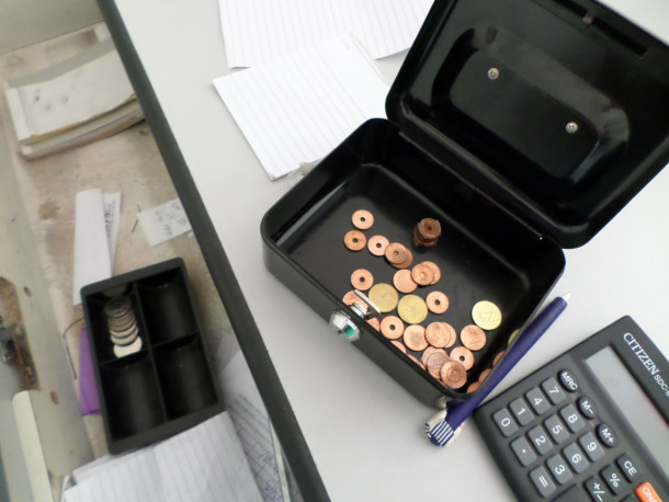 Cash Box without Bills