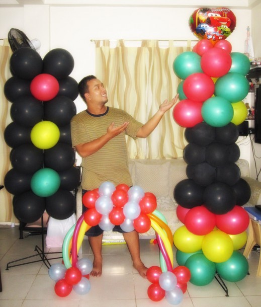 Columns & Cake Arch (Cars Theme)