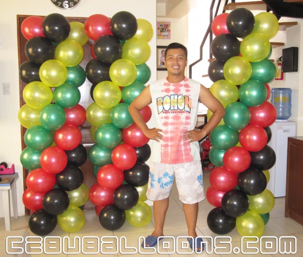 Rasta Colors Balloon Columns