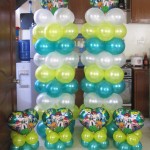 Balloon Centerpieces and Pillars with Ben 10 Foil Balloons