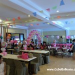 Hello Kitty Entrance Arch with Centerpieces at Sugbahan